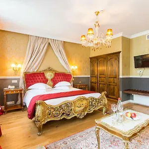 Boutique Swaene Брюгге